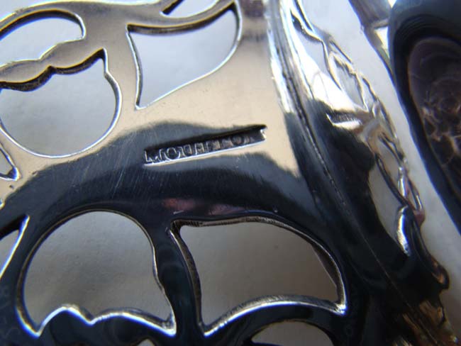 A Childs' Silver Porringer by Joseph Moulton (1744-1816) Newburyport, Mass., circa 1785 — image 3